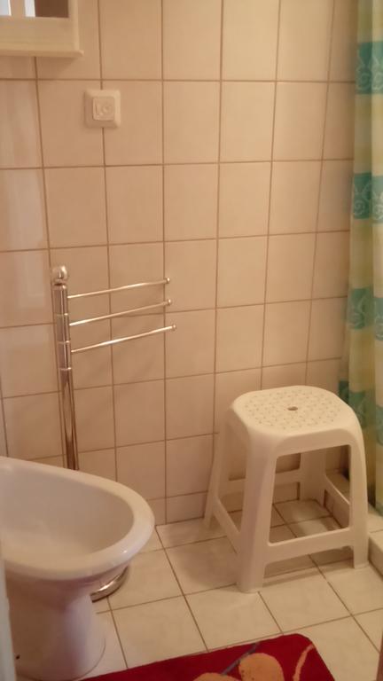 Jannseni Accommodation Пярну Экстерьер фото