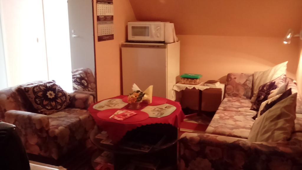 Jannseni Accommodation Пярну Экстерьер фото