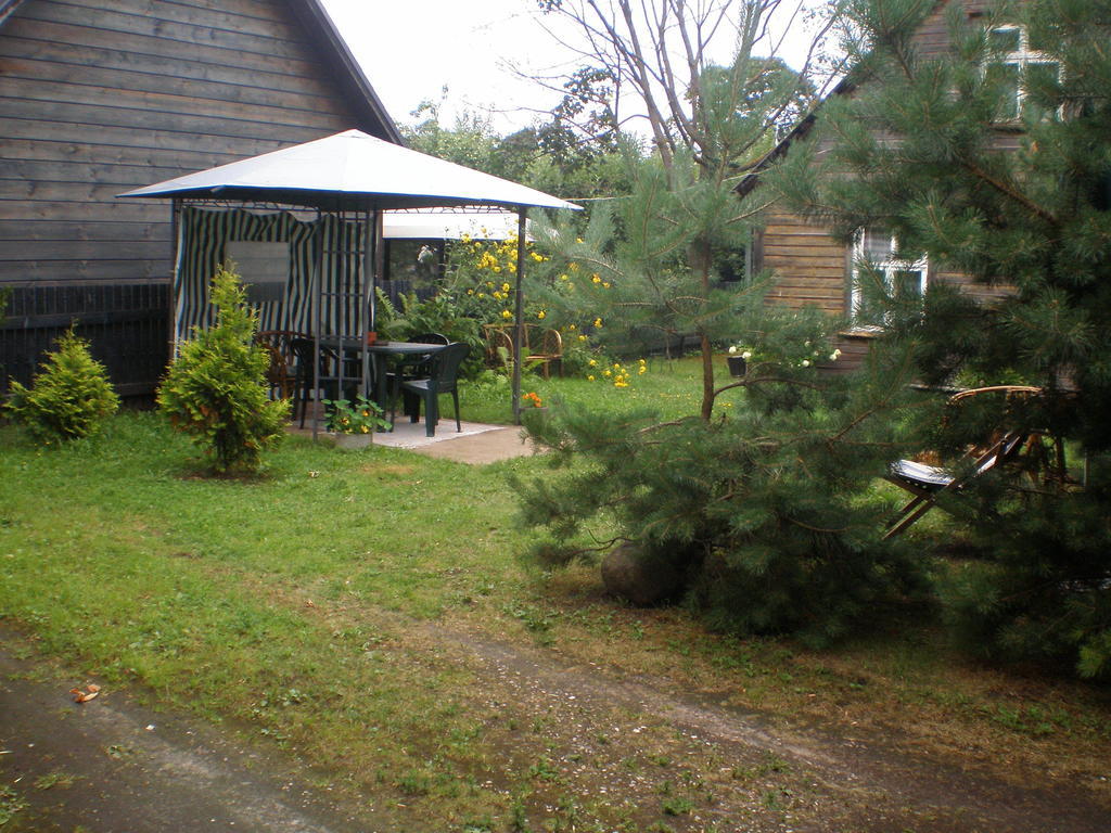 Jannseni Accommodation Пярну Экстерьер фото