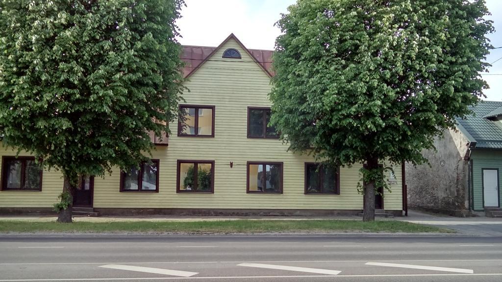 Jannseni Accommodation Пярну Экстерьер фото
